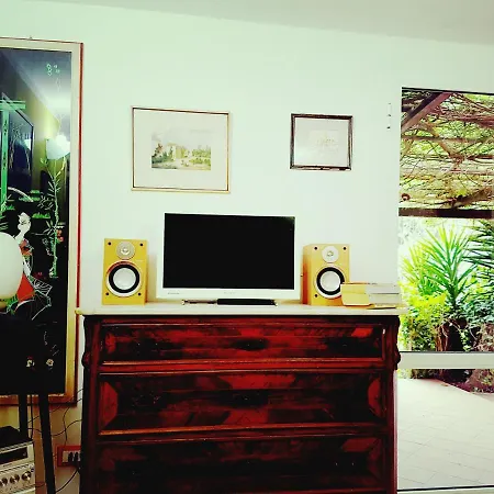 Casa Maya Con Giardino Privato Hébergement de vacances *